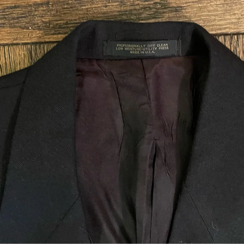 Black Double-Breasted Blazer -Design Studio, size 16 Reg - Picture 3 of 9